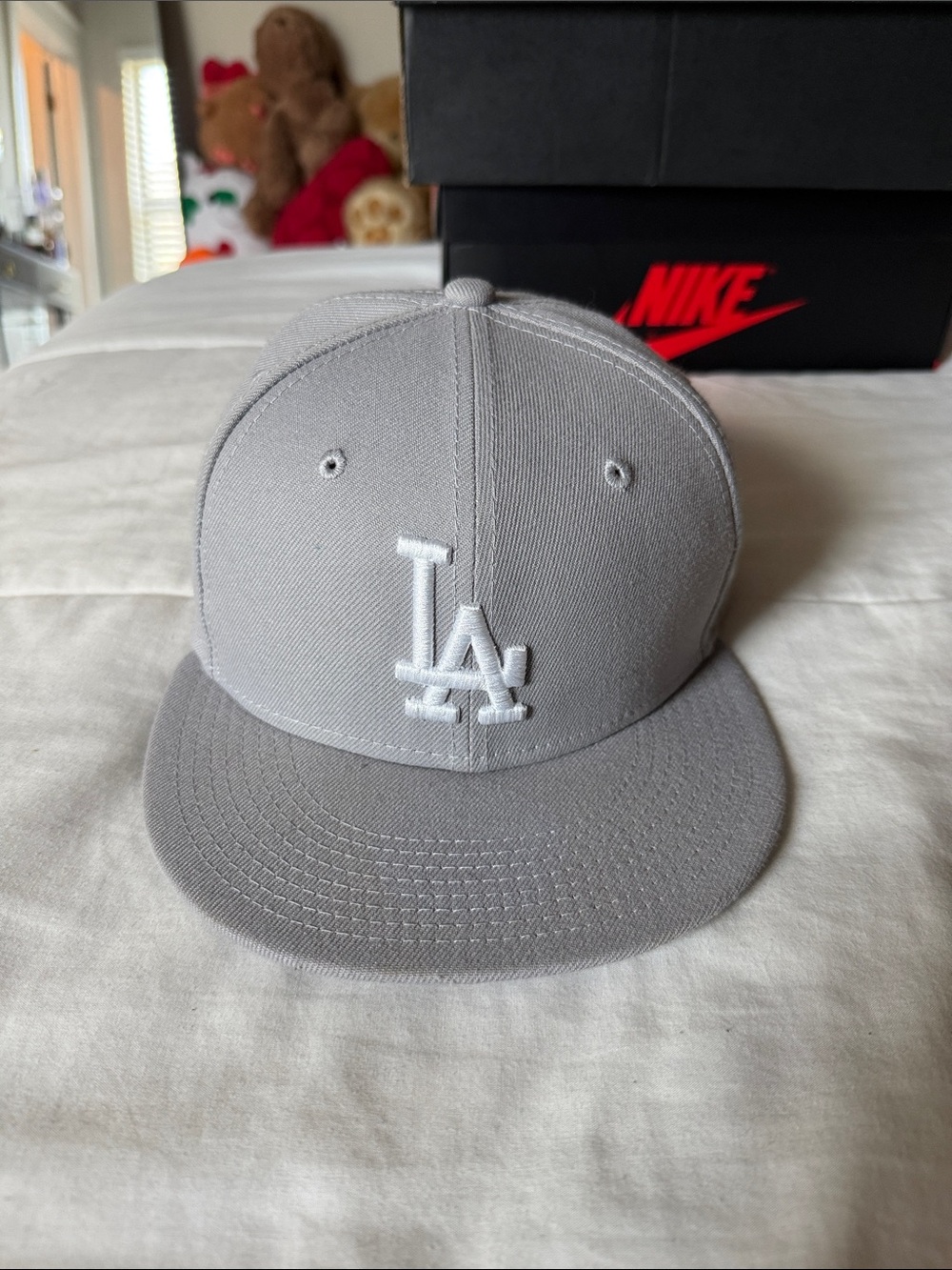 Nike Kids Grey LA Embroidered Snapback Hat